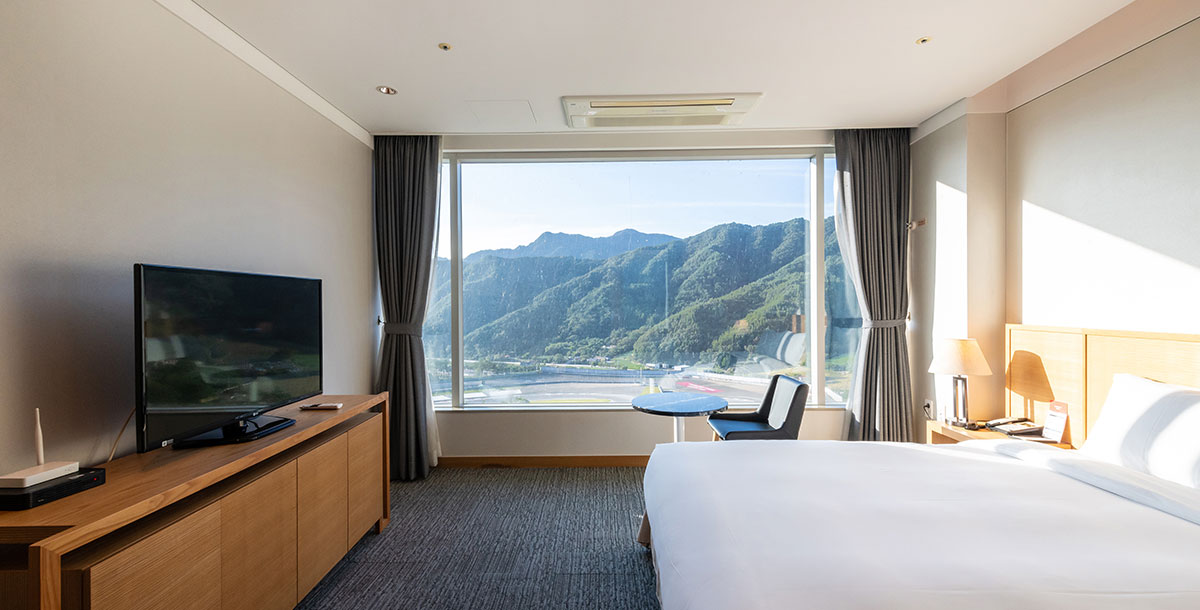 Business Suite 이미지