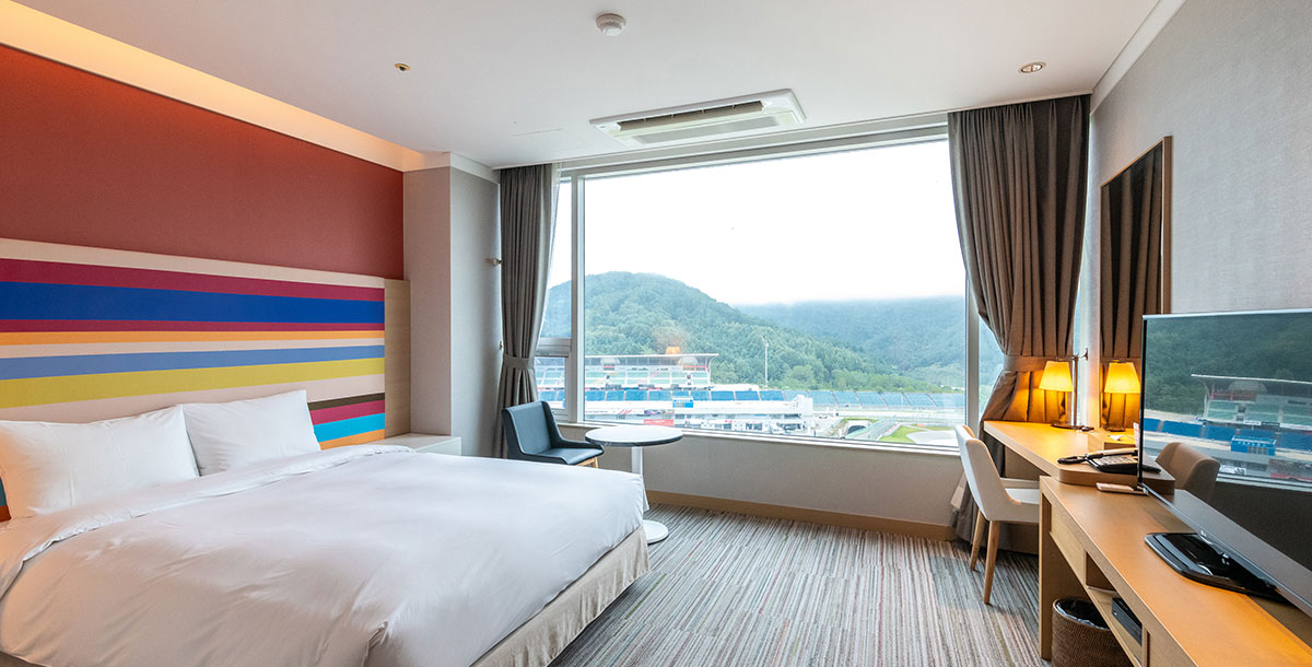 Deluxe Double 이미지